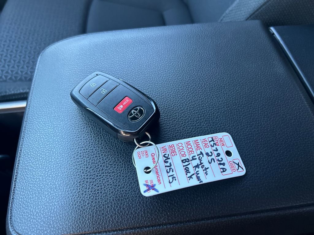 Certified 2025 Toyota 4Runner SR5 image 29