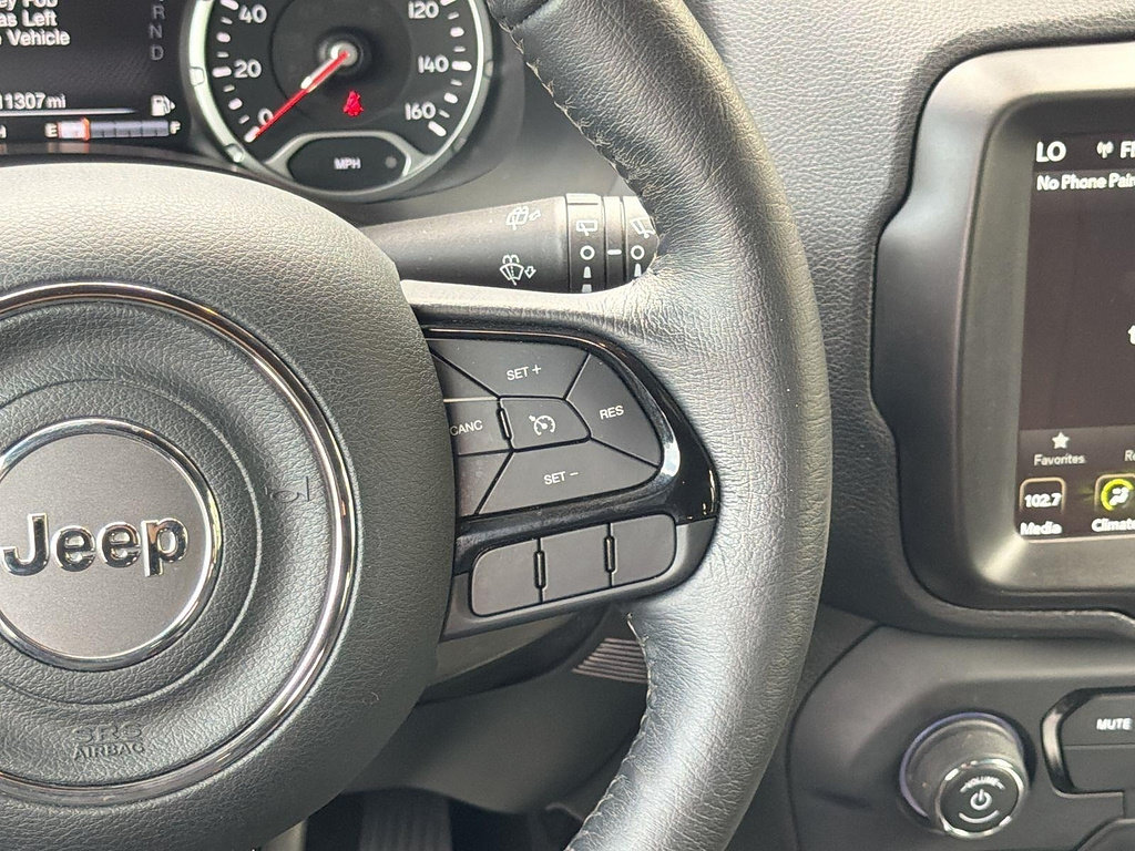 Used 2022 Jeep Renegade Altitude w/ Convenience Group AWD/4WD image 8