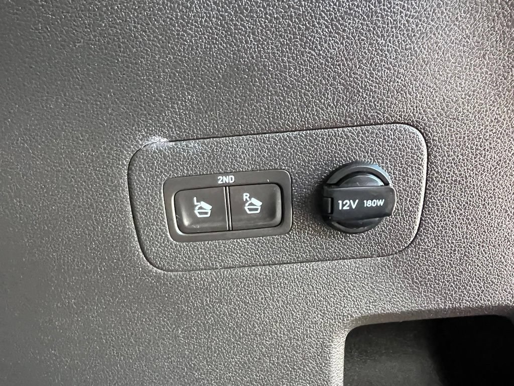 Used 2019 Hyundai Santa Fe SEL FWD image 24