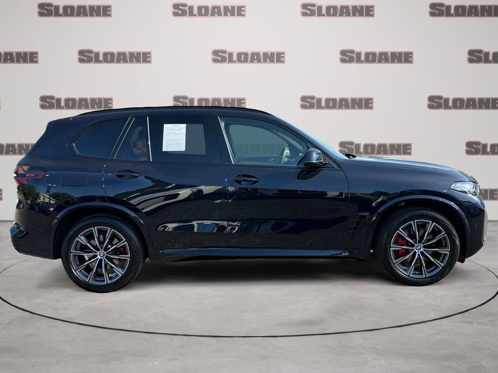 Certified 2025 BMW X5 xDrive40i w/ M Sport Package AWD/4WD image 6