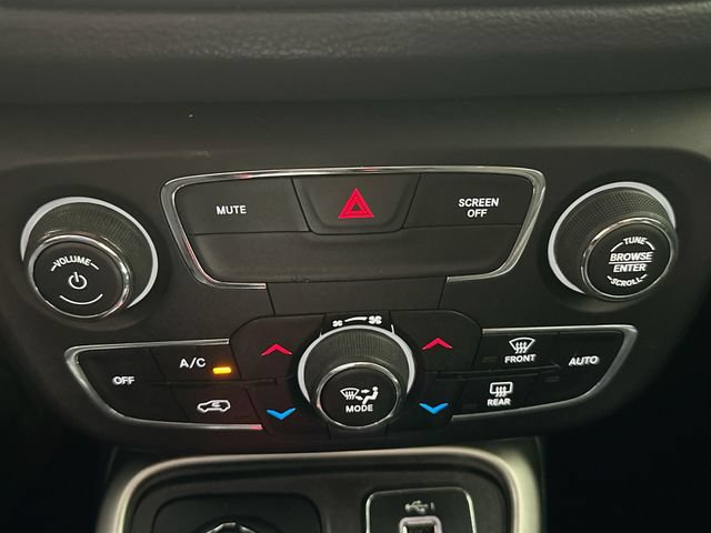 Used 2019 Jeep Compass Latitude AWD/4WD image 17