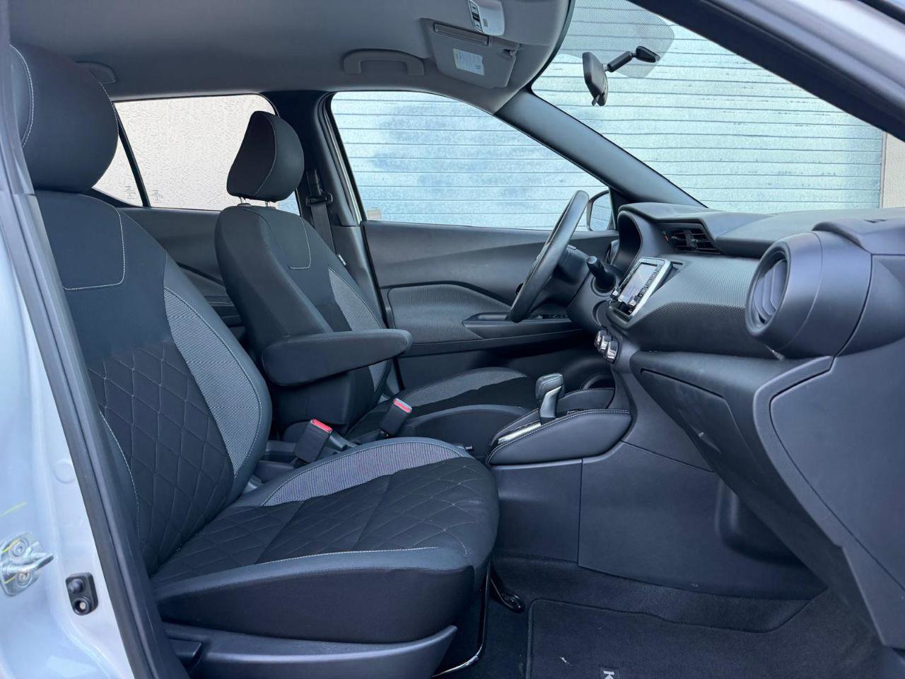 Used 2019 Nissan Kicks S image 16