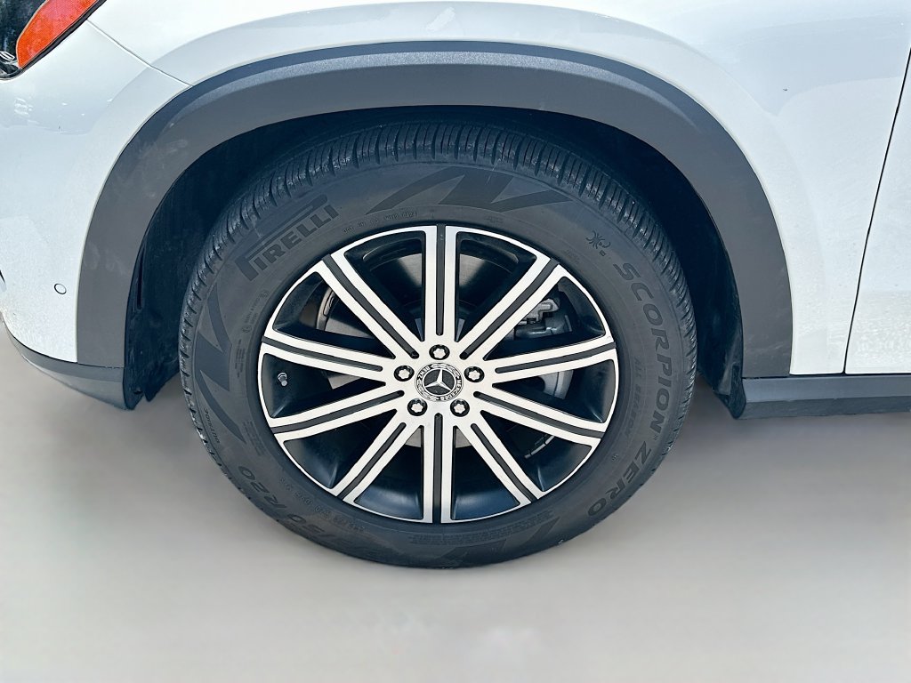 Certified 2024 Mercedes-Benz GLE 450 4MATIC image 32