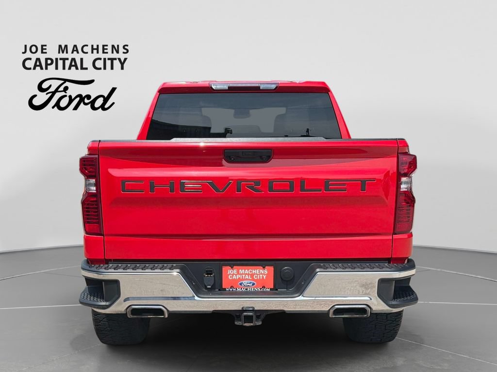 Used 2022 Chevrolet Silverado 1500 LT AWD/4WD image 6