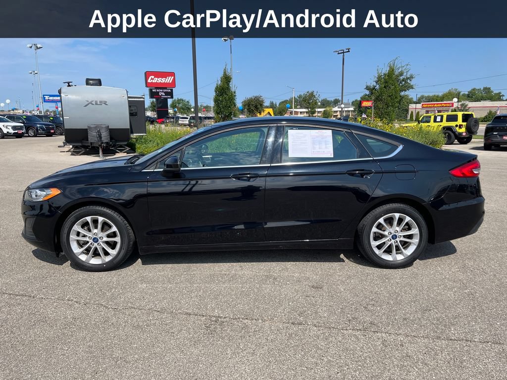 Used 2020 Ford Fusion SE FWD image 2