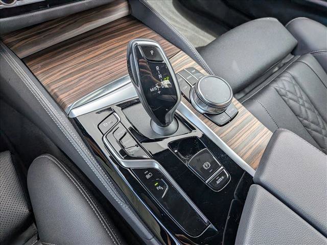 Used 2023 BMW 530e w/ M Sport Package RWD image 16
