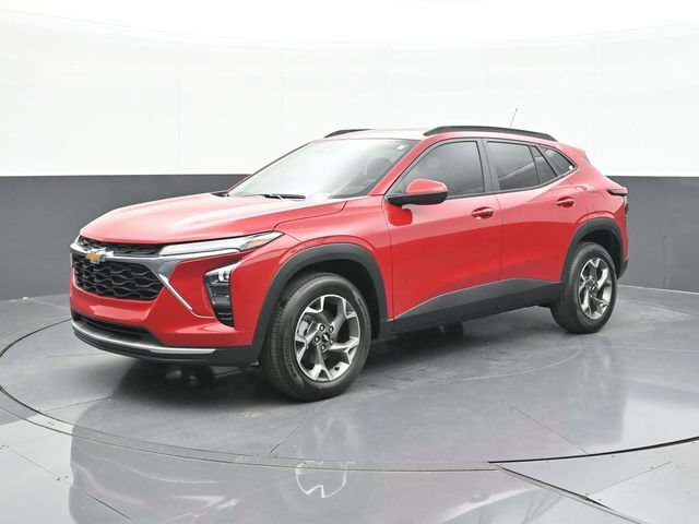 New 2026 Chevrolet Trax LT w/ Sunroof Package FWD image 4
