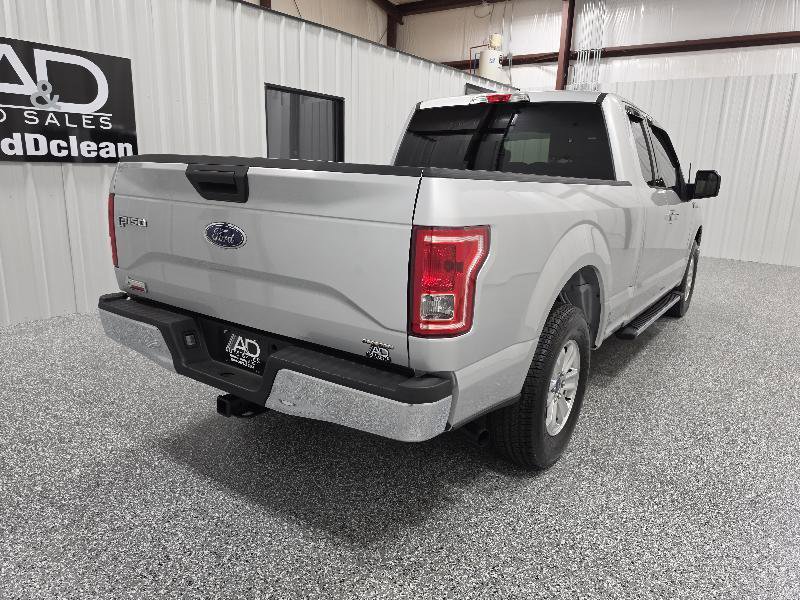 Used 2015 Ford F150 XLT image 6