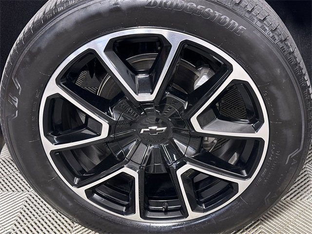 Used 2023 Chevrolet Tahoe RST image 34