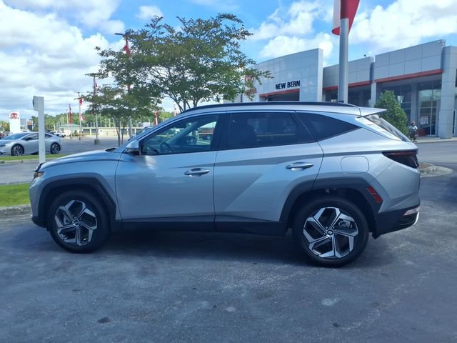 Used 2024 Hyundai Tucson Limited AWD/4WD image 3