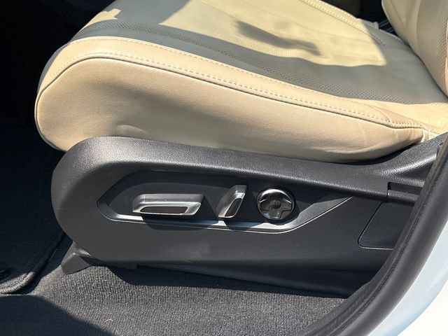 Certified 2023 Acura MDX SH-AWD w/ Technology Package image 11