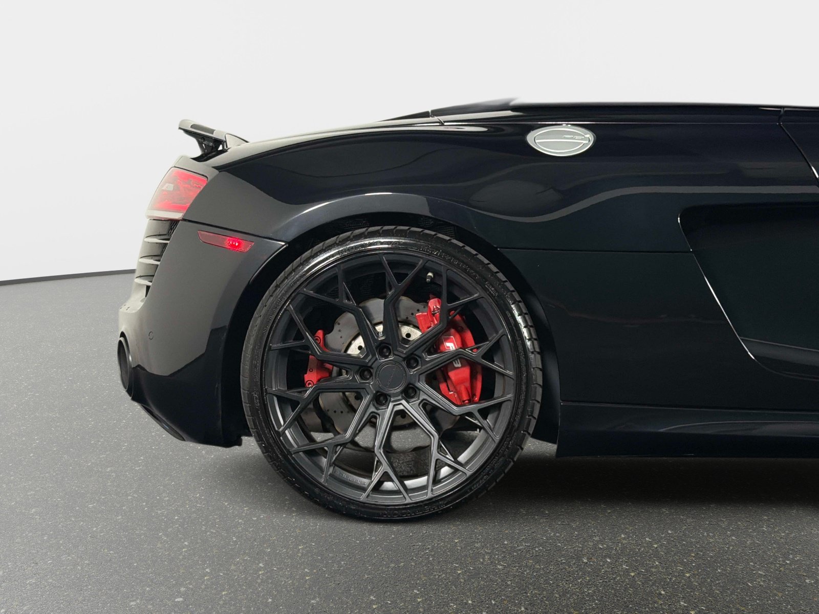 Used 2014 Audi R8 V10 AWD/4WD image 6