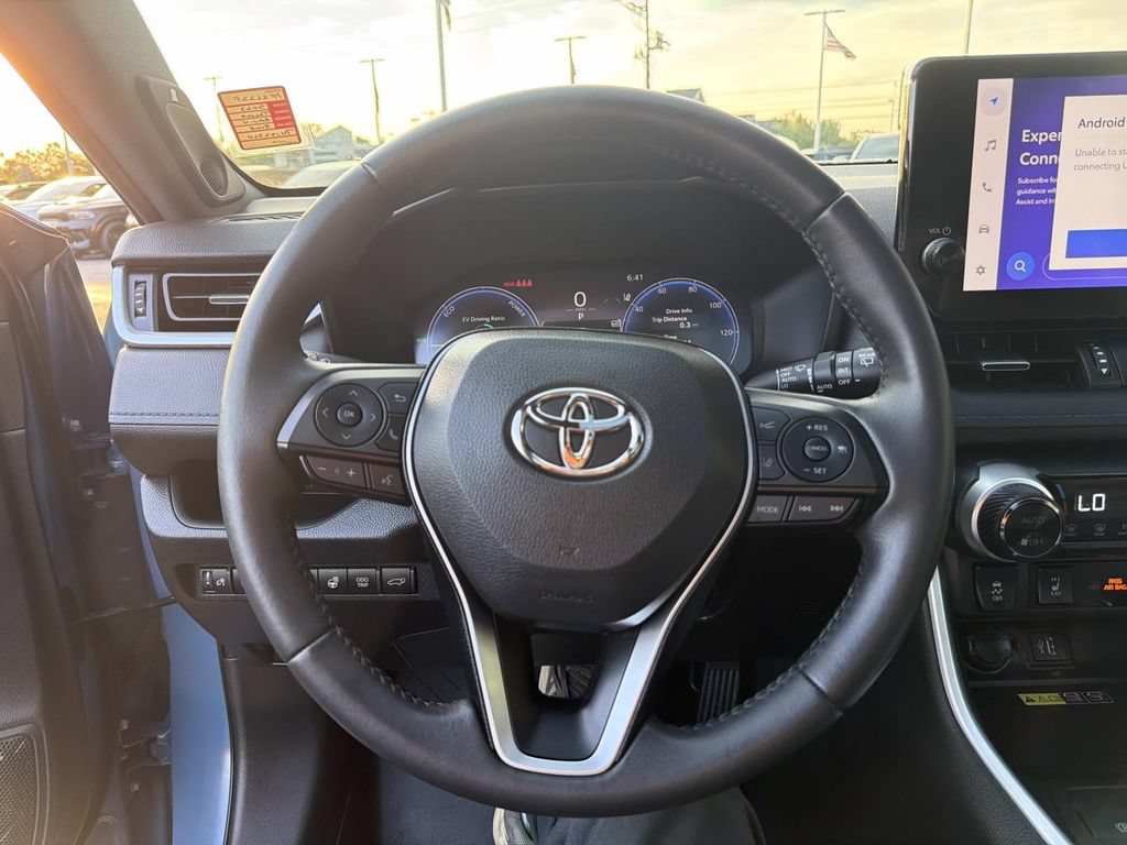 Used 2023 Toyota RAV4 XSE AWD/4WD image 24