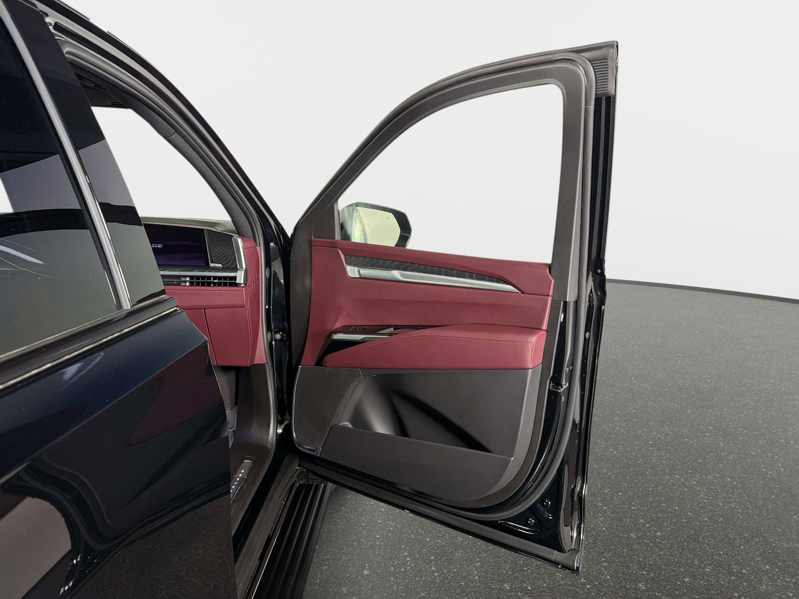 Used 2026 Cadillac Escalade Sport w/ Touring Package image 22