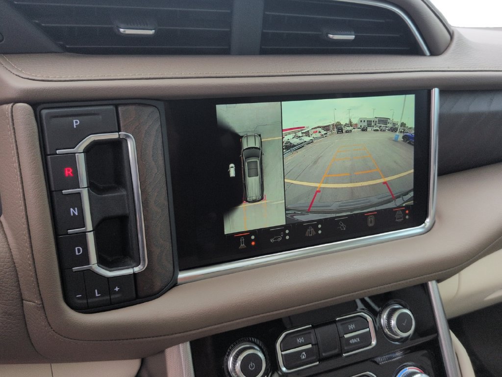 Used 2023 GMC Yukon Denali w/ Denali Reserve Package AWD/4WD image 16