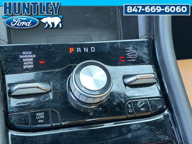 Used 2023 Jeep Grand Cherokee Summit w/ Luxury Tech Group V image 23