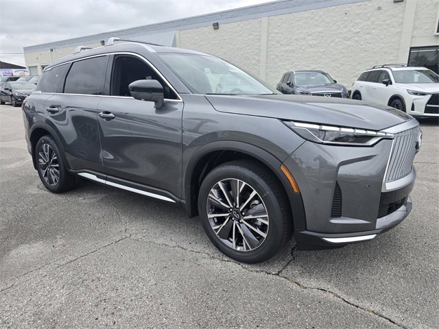 New 2026 INFINITI QX60 Luxe w/ Family Package image 2