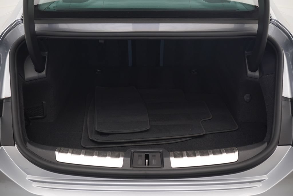 Used 2023 Audi e-tron GT Prestige AWD/4WD image 12