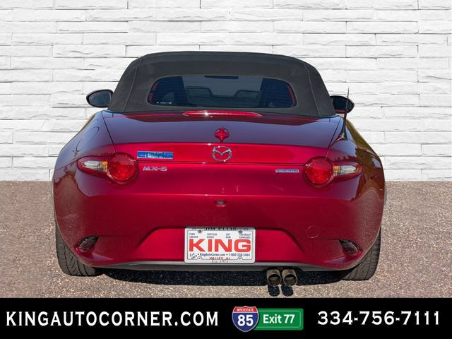 Used 2023 MAZDA MX-5 Miata Grand Touring RWD image 5
