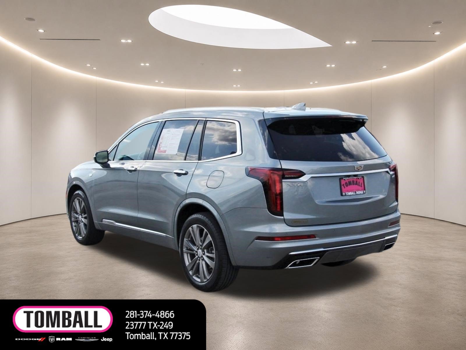 Used 2023 Cadillac XT6 Premium Luxury FWD image 5