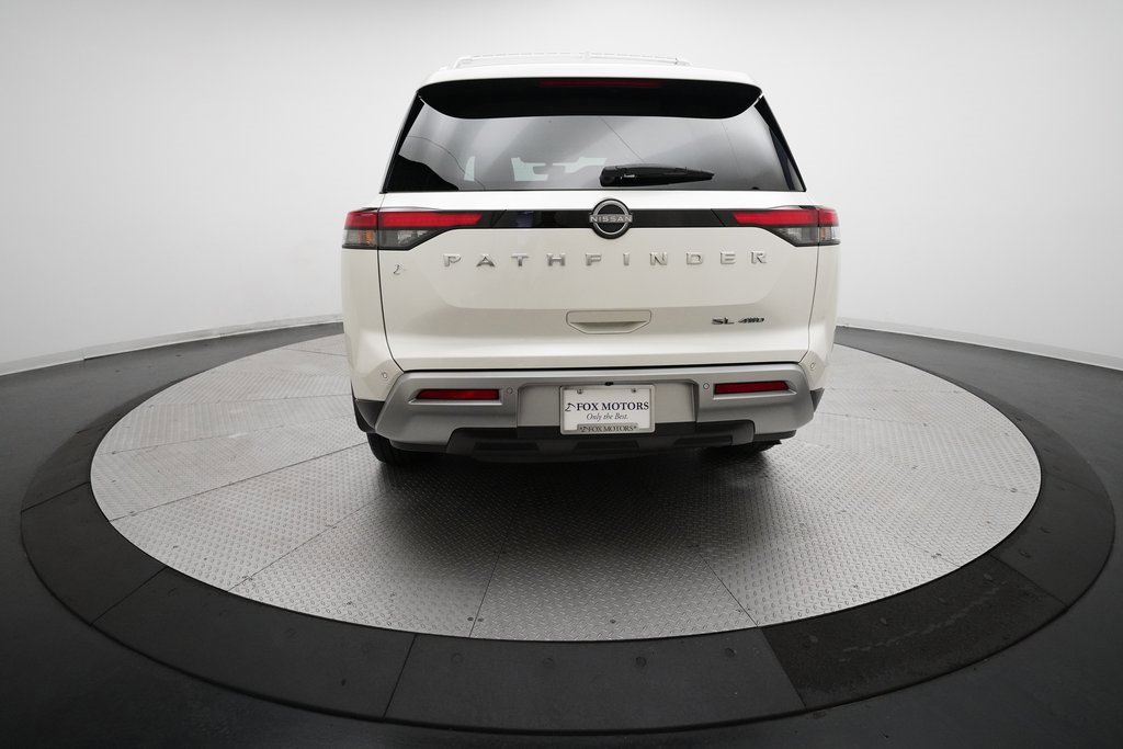 Certified 2024 Nissan Pathfinder SL image 26