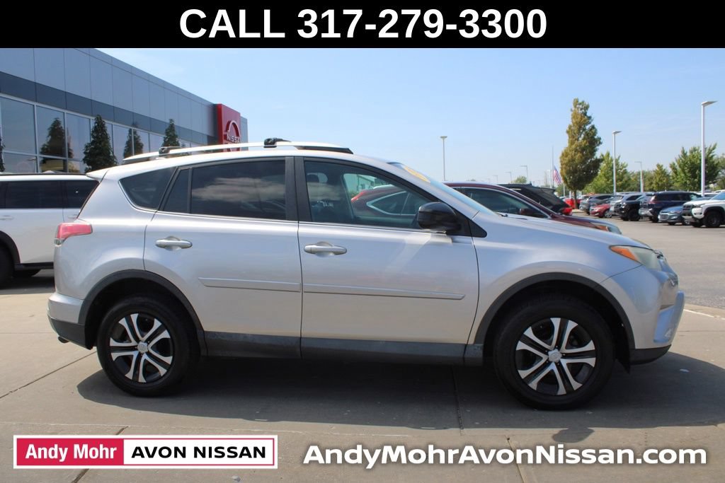 Used 2016 Toyota RAV4 LE AWD/4WD image 6