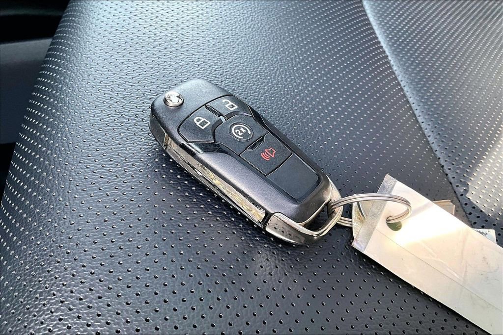 Certified 2023 Ford F150 Lariat w/ Equipment Group 502A High image 12