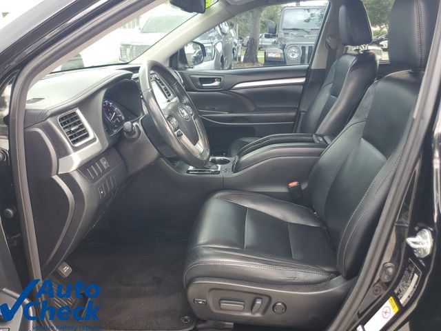Used 2016 Toyota Highlander XLE AWD/4WD image 19