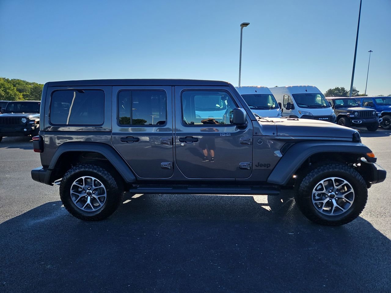 New 2025 Jeep Wrangler Sport S image 8