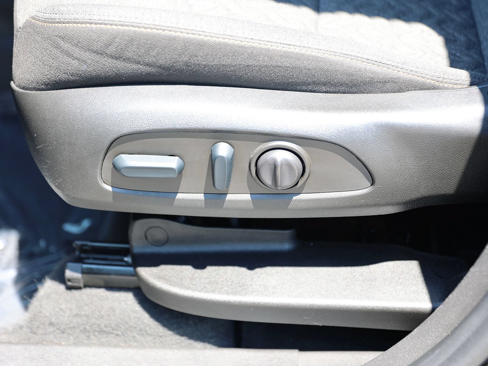 Used 2022 Chevrolet Equinox LT AWD/4WD image 18
