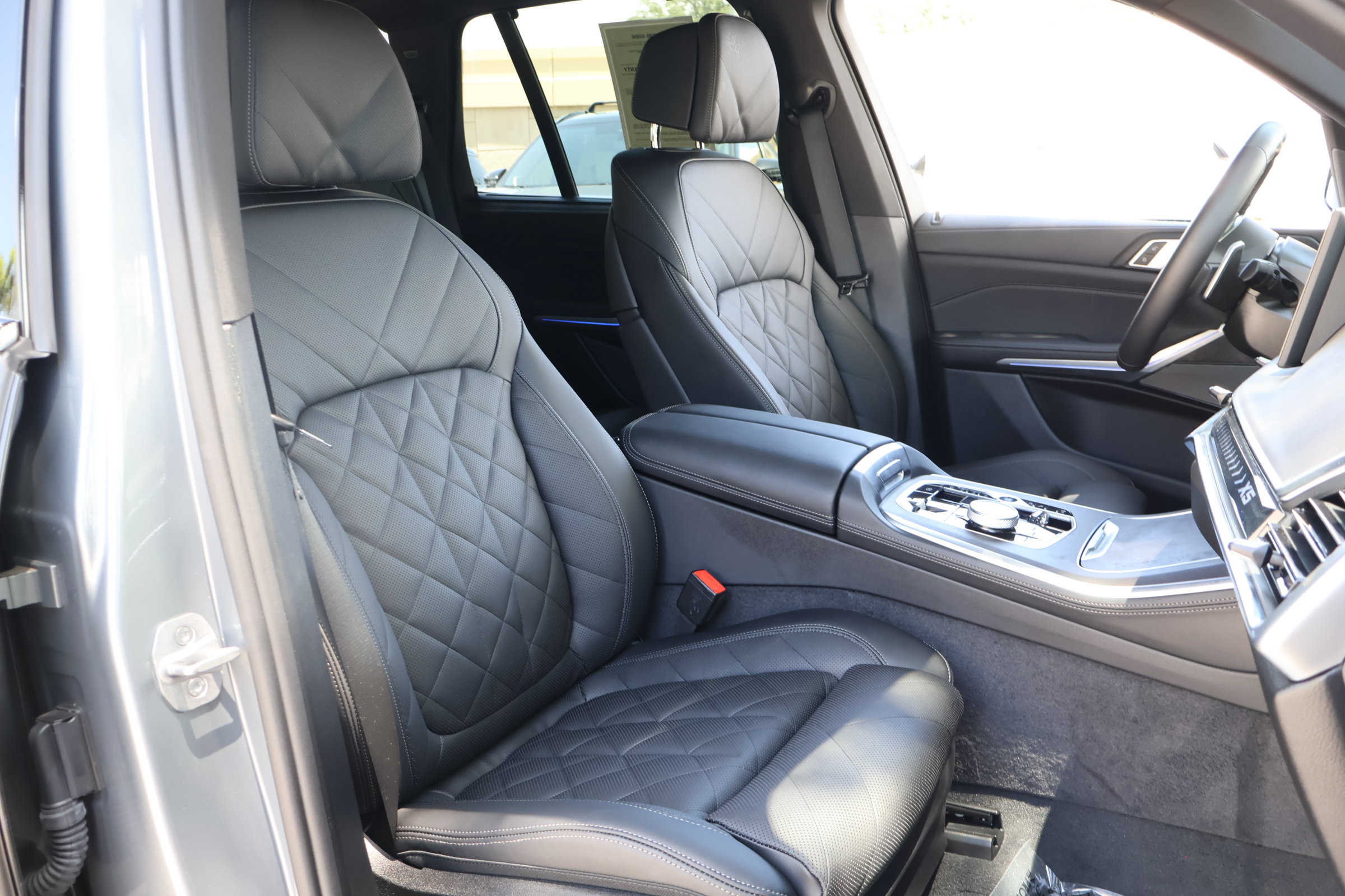 Used 2026 BMW X5 xDrive50e w/ Executive Package AWD/4WD image 22