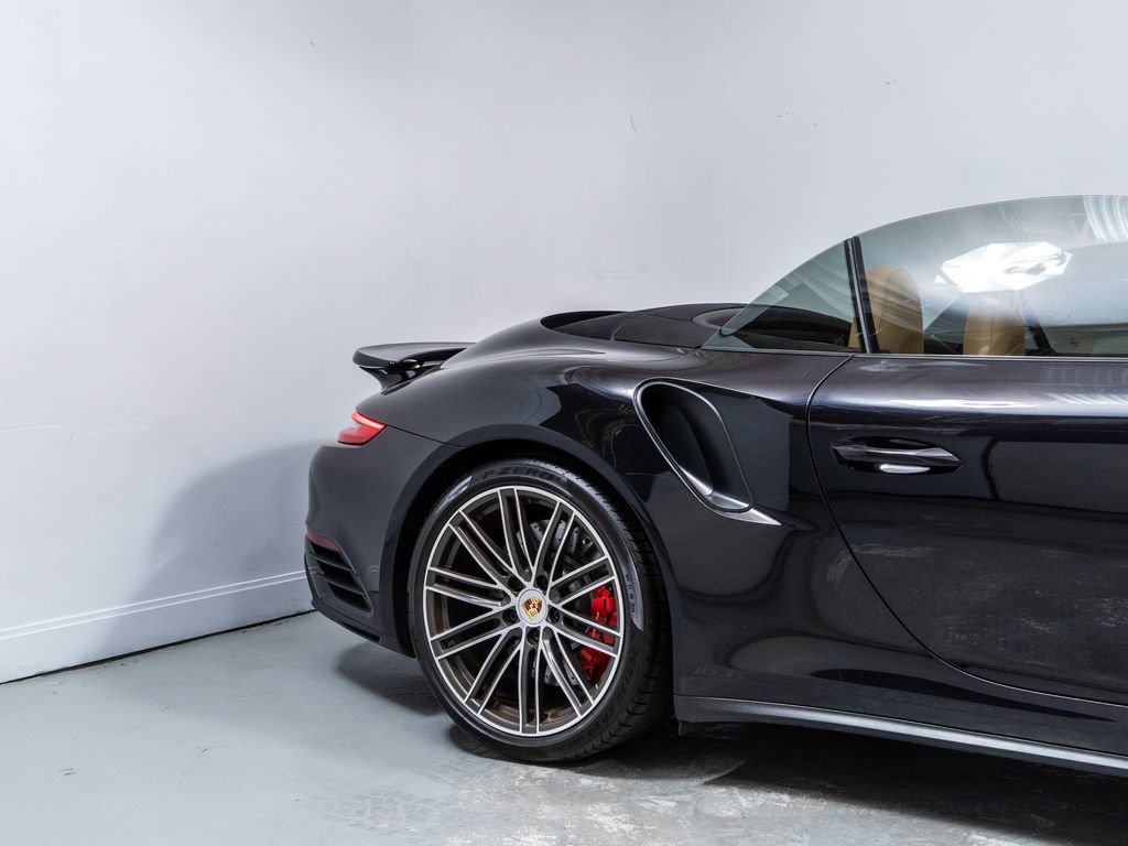 Used 2017 Porsche 911 Turbo AWD/4WD image 11