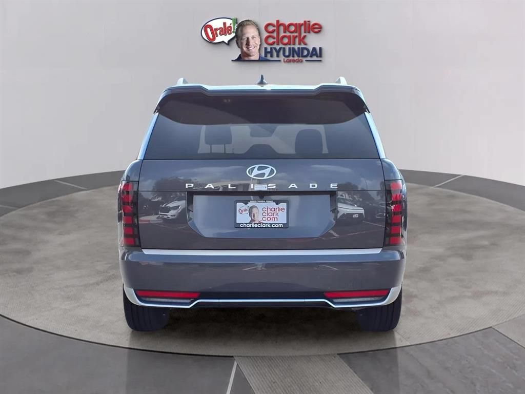 New 2026 Hyundai Palisade Calligraphy FWD image 4