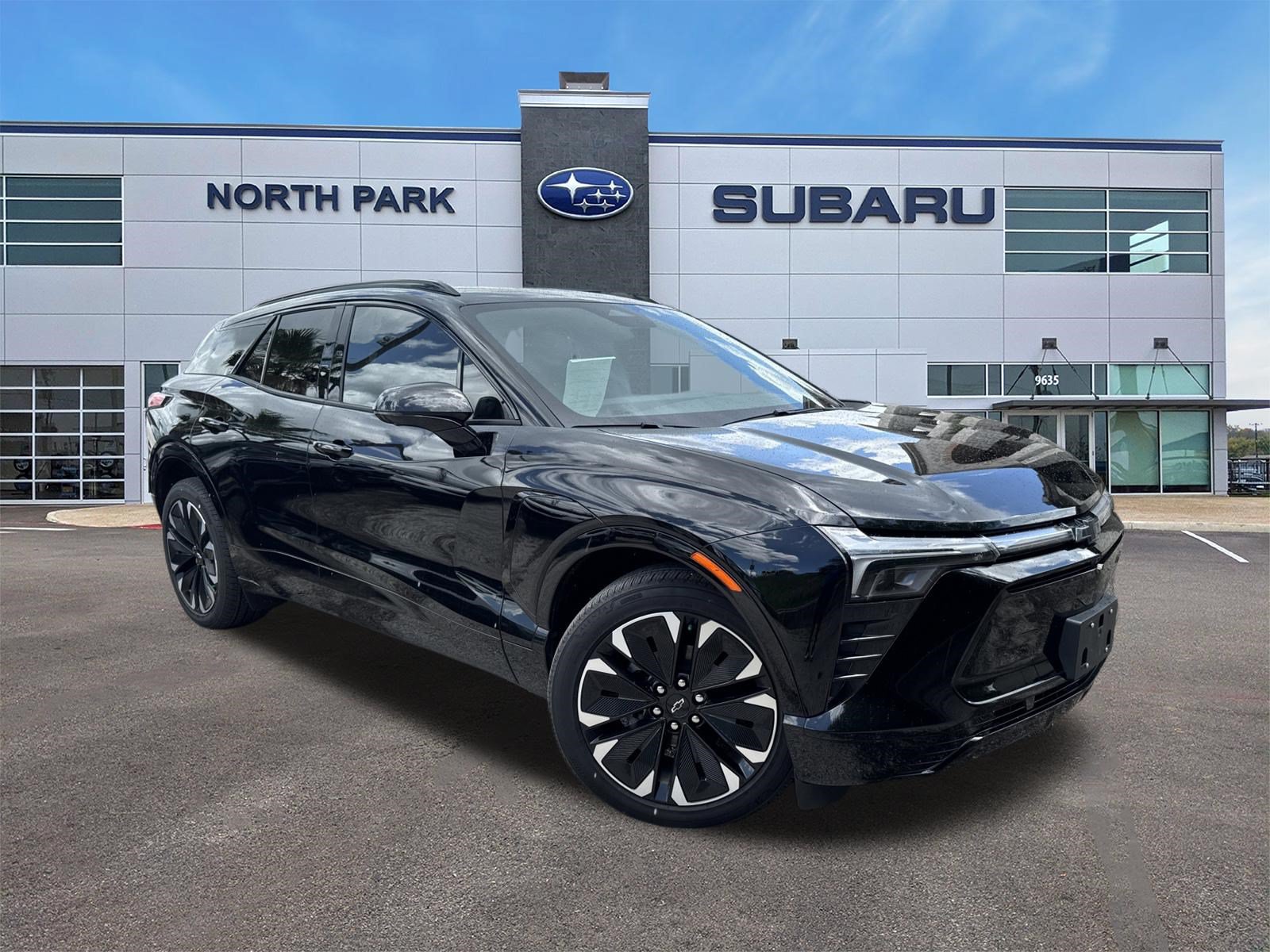 Used 2026 Chevrolet Blazer EV RS FWD image 1