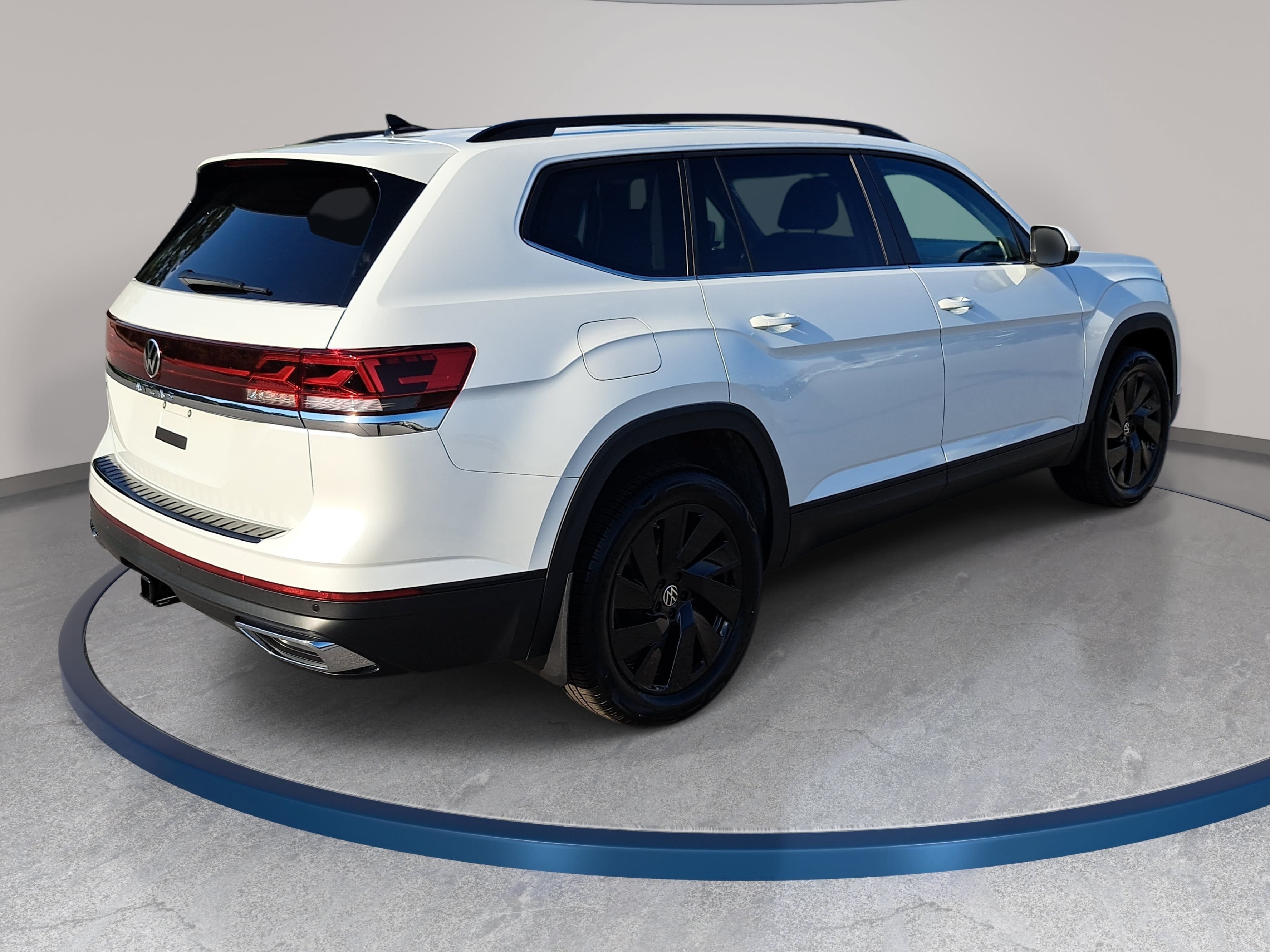 New 2026 Volkswagen Atlas SE FWD image 5