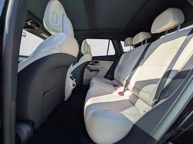 New 2026 Mercedes-Benz GLC 300 image 16