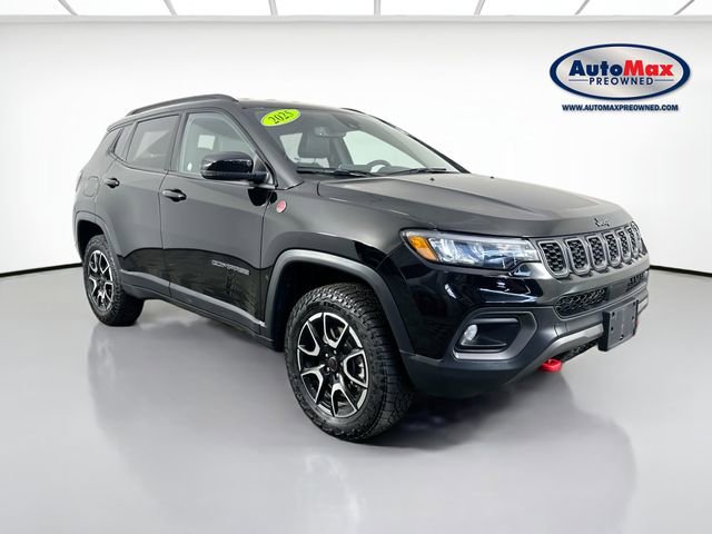 Used 2025 Jeep Compass Trailhawk