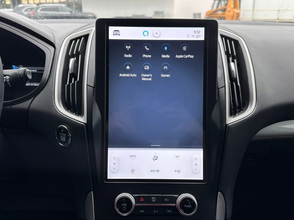 Used 2022 Ford Edge SE w/ Black Appearance Package image 33