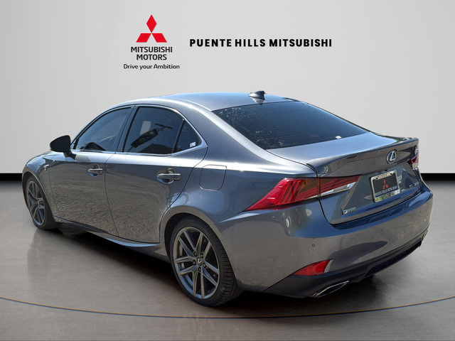 Used 2019 Lexus IS 300 F Sport w/ F Sport Package RWD image 7
