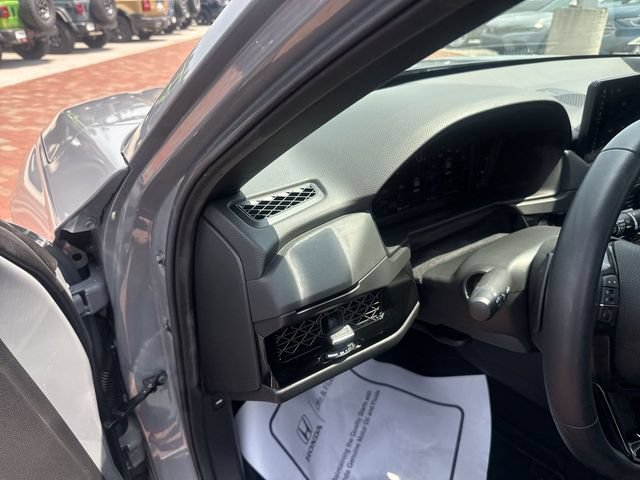 Certified 2025 Honda Accord Sport image 12