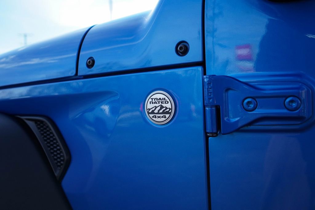 Used 2021 Jeep Wrangler Sport S image 16