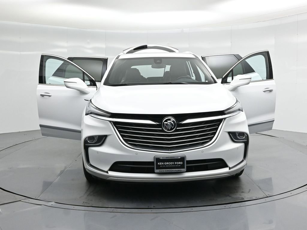 Used 2022 Buick Enclave Essence image 33