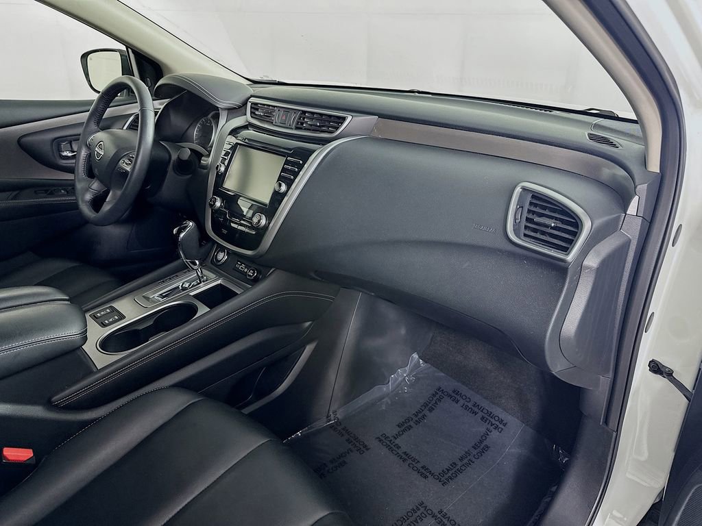 Certified 2024 Nissan Murano SV w/ SV Midnight Edition Package image 38