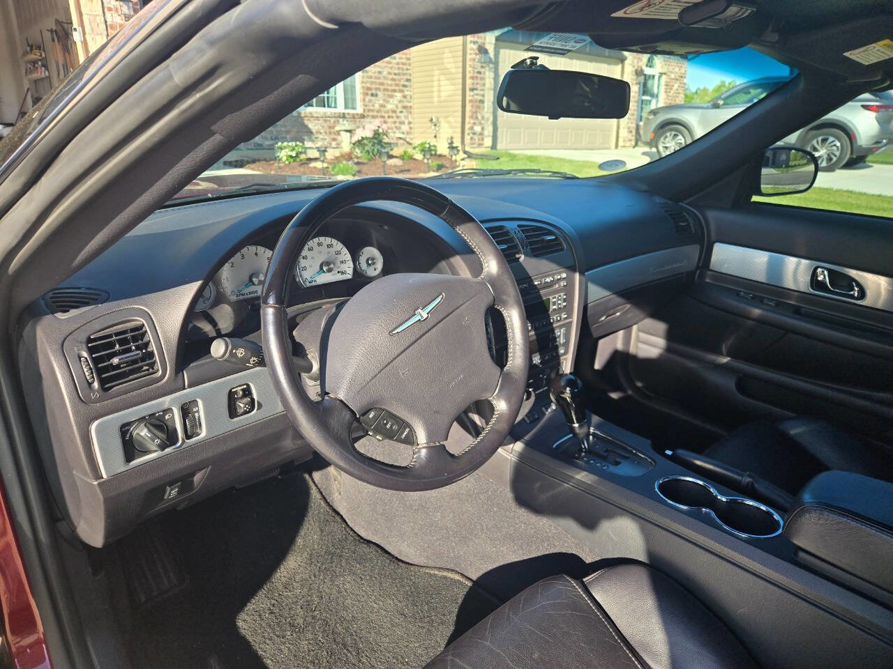 Used 2004 Ford Thunderbird Deluxe RWD image 24