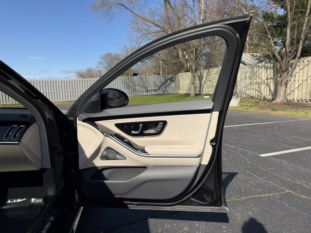 Used 2022 Mercedes-Benz S 500 4MATIC image 29