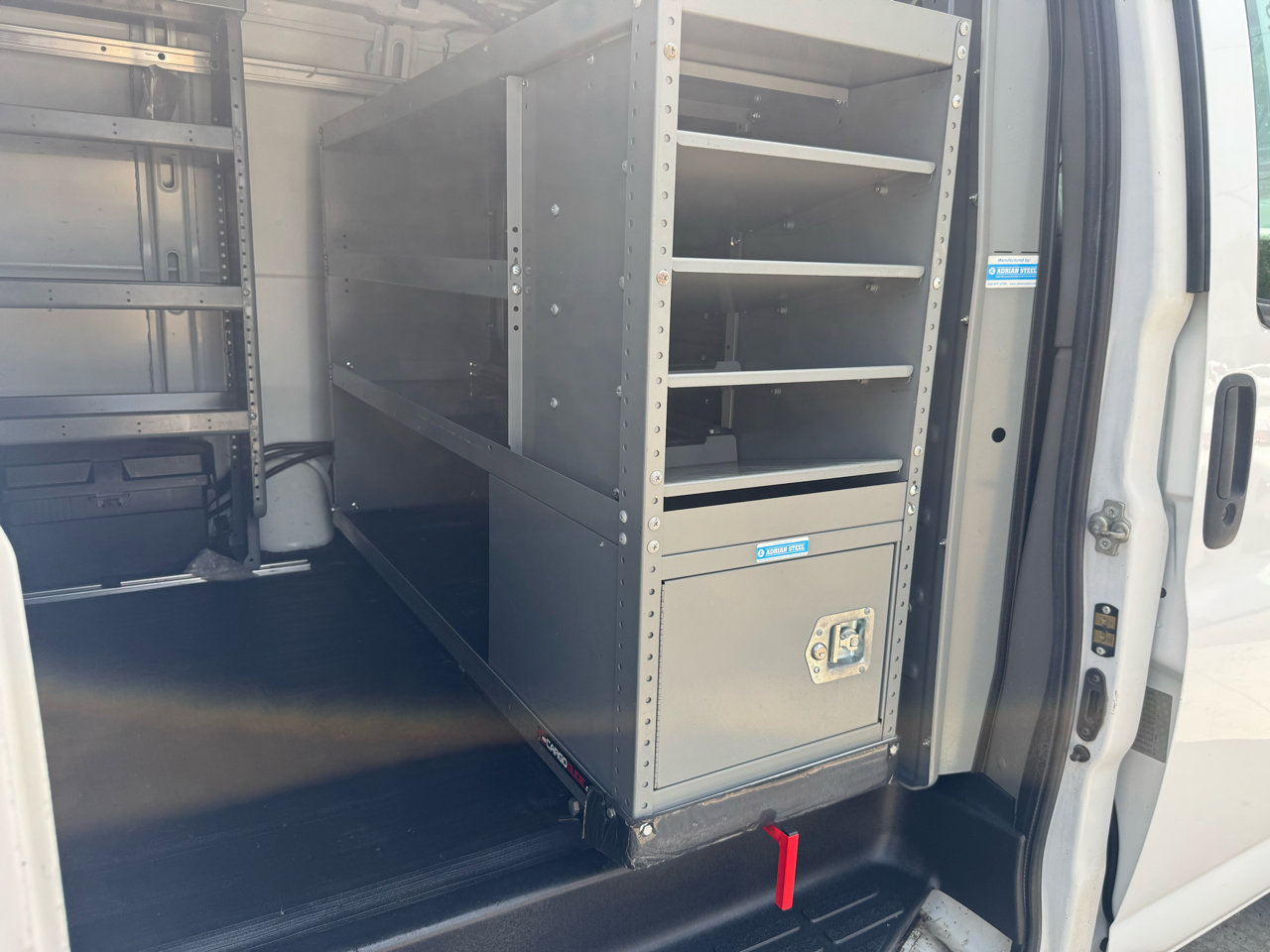 Used 2017 Chevrolet Express 2500 image 18