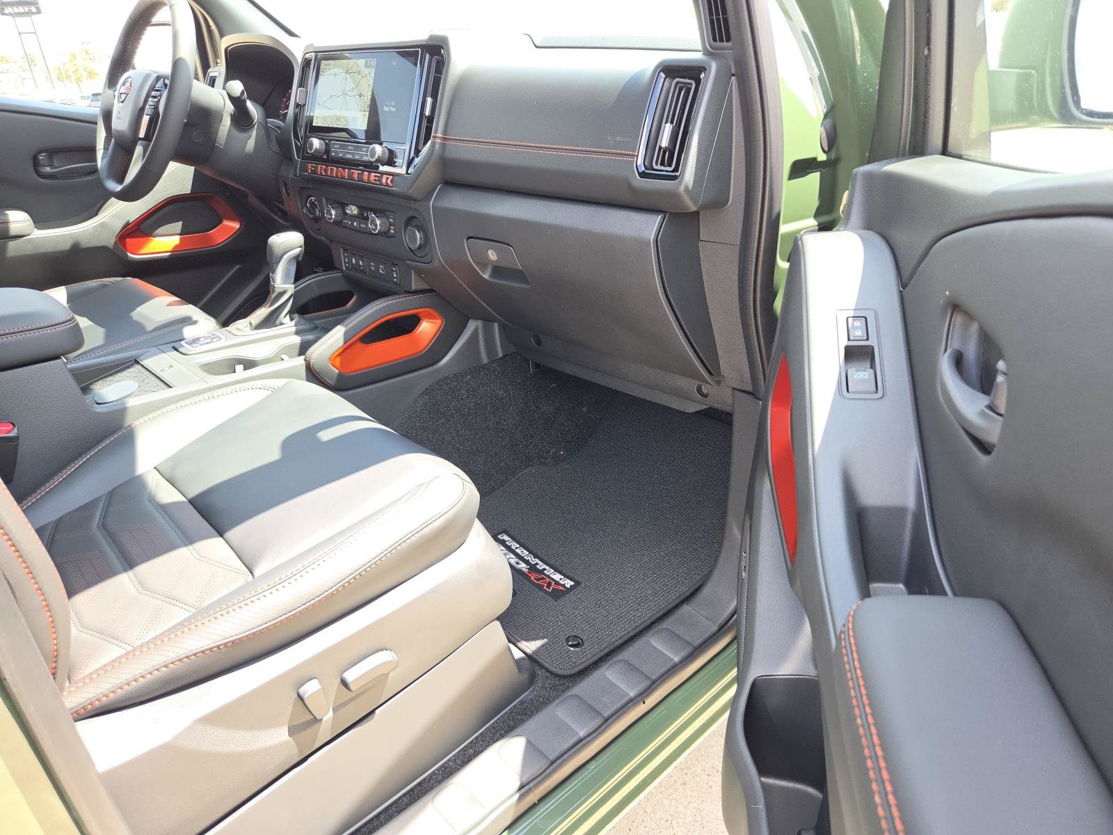 New 2027 Nissan Frontier PRO-4X w/ Pro Premium Package AWD/4WD image 12