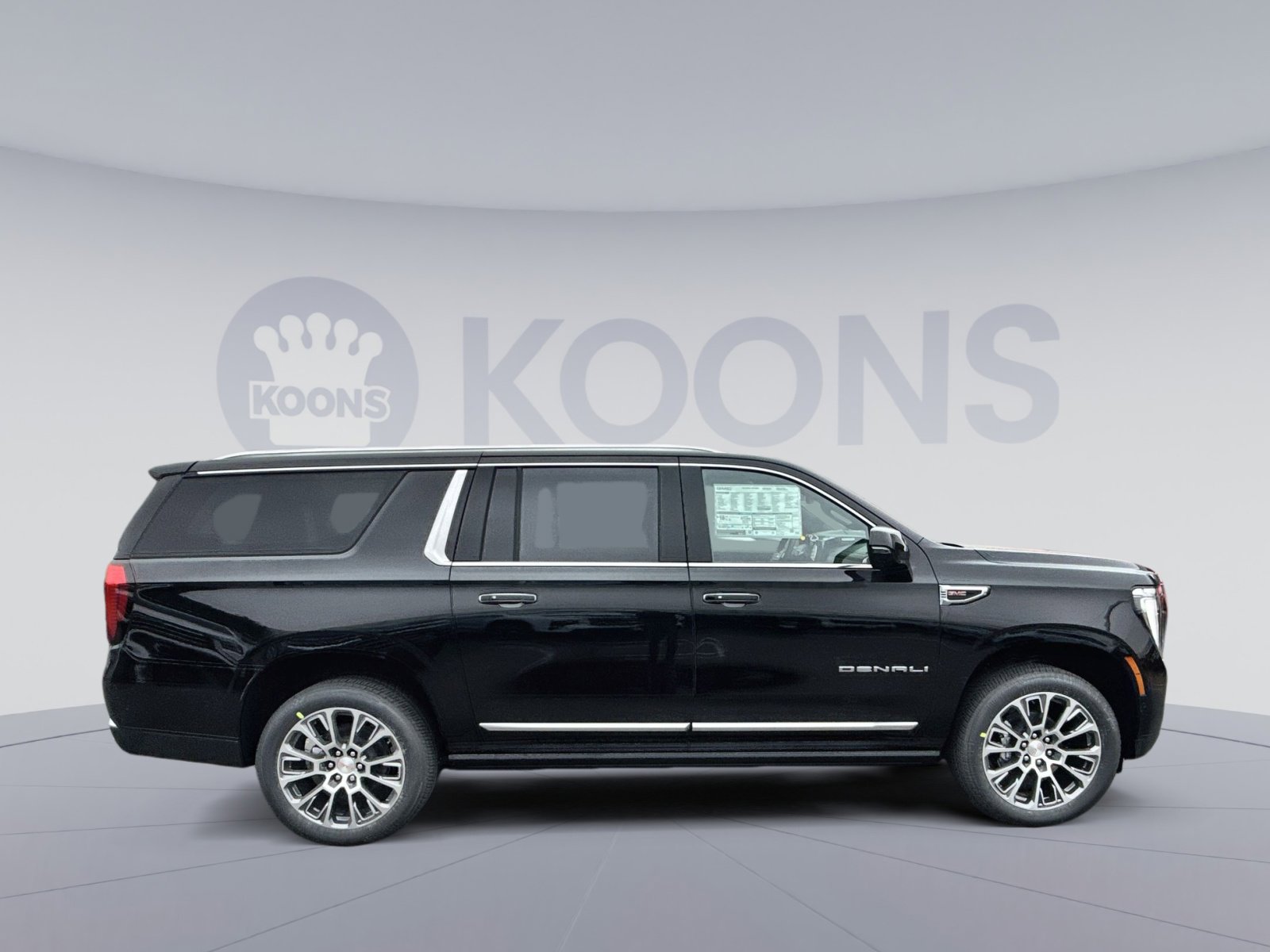 New 2026 GMC Yukon XL Denali w/ Denali Reserve Package image 8