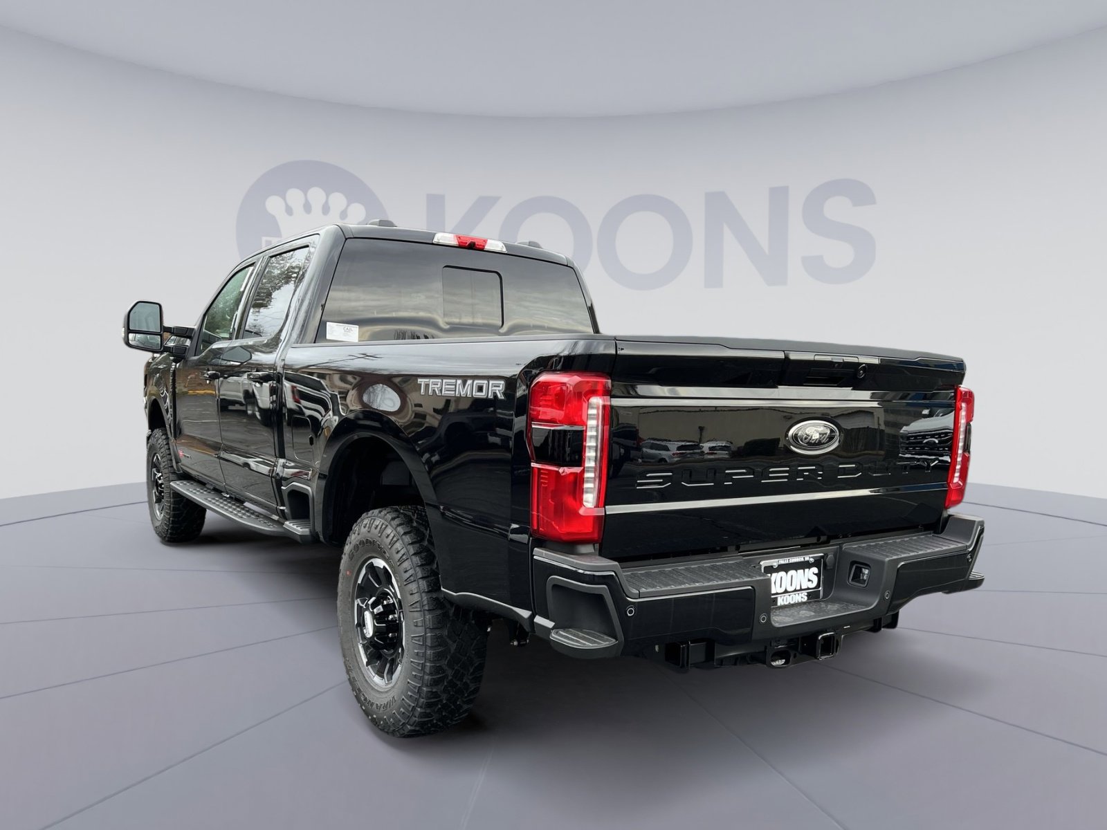 New 2026 Ford F350 Lariat w/ Tremor Off-Road Package image 4