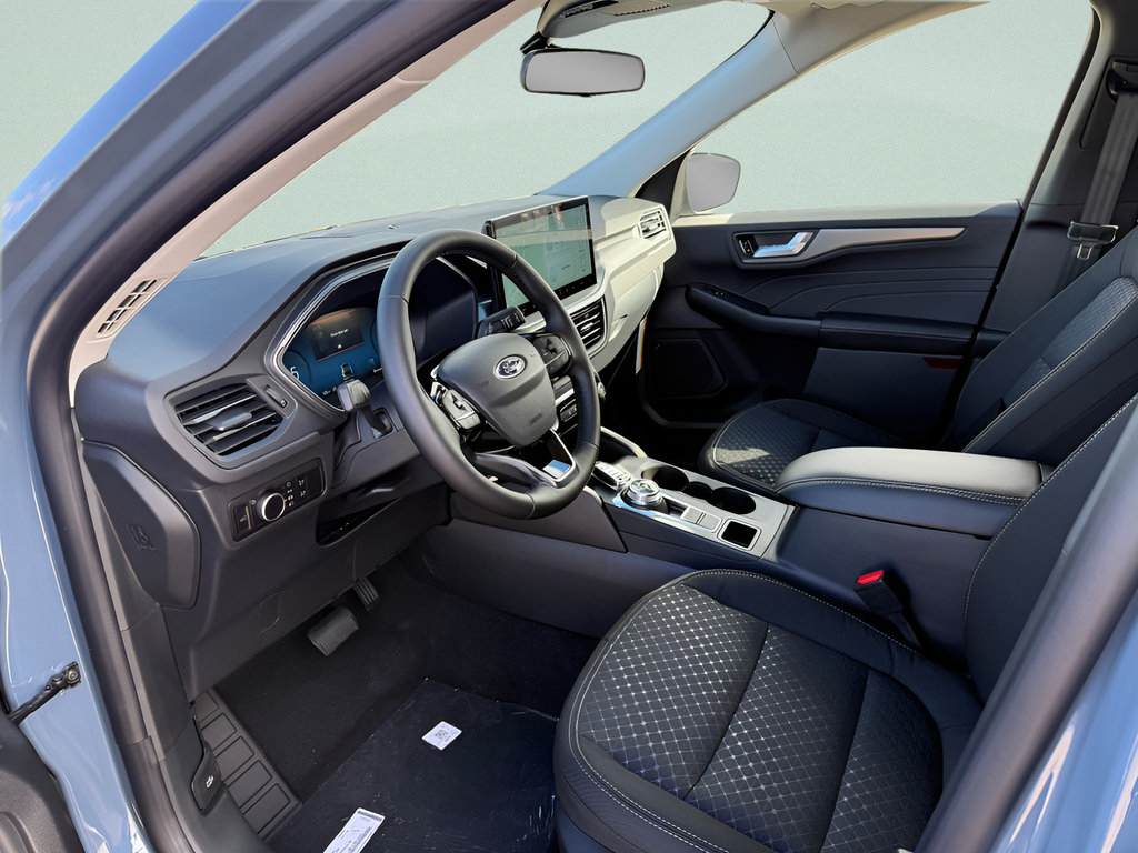 New 2026 Ford Escape Active w/ Active Premium Tech Pack AWD/4WD image 3